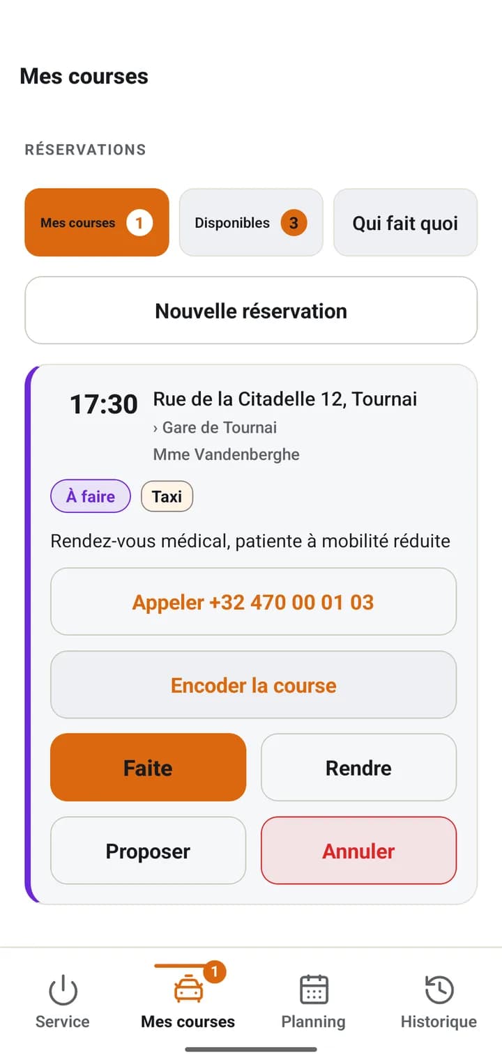 App chauffeur DashCab, onglet Mes courses : réservation de 17 h 30 avec adresse, client, bouton pour appeler, encoder la course, marquer faite