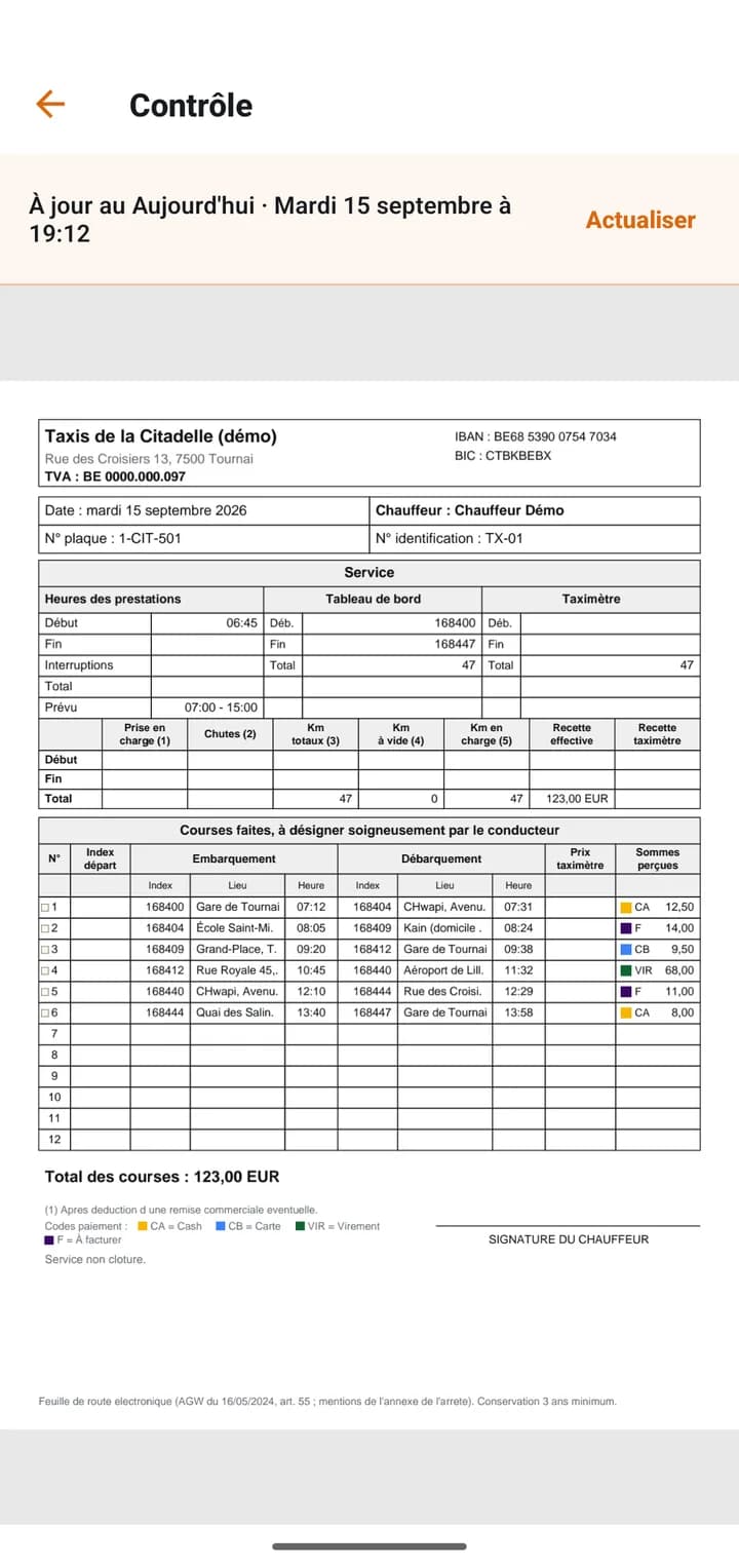 Feuille de route électronique du service, affichée dans l’app chauffeur pour un contrôle : exploitant, chauffeur, véhicule, relevés et courses du jour